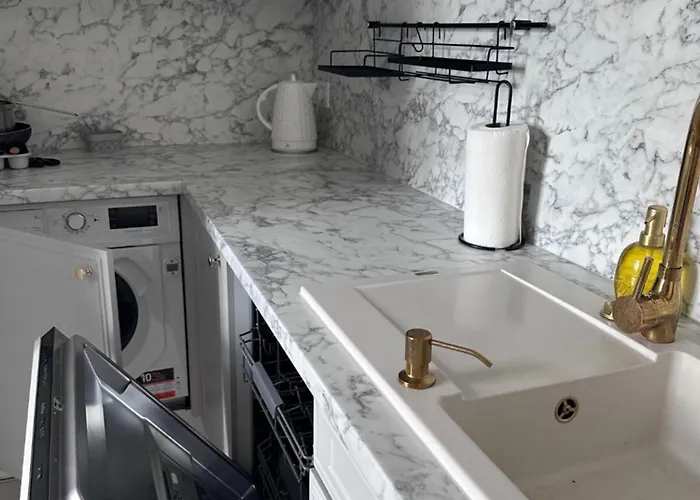 Station 2-bedroom * Çestohova