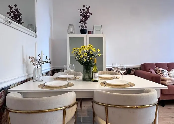 Daire Station 2-bedroom Çestohova