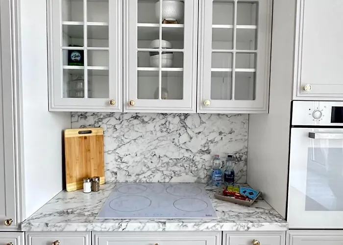 Station 2-bedroom Daire Çestohova