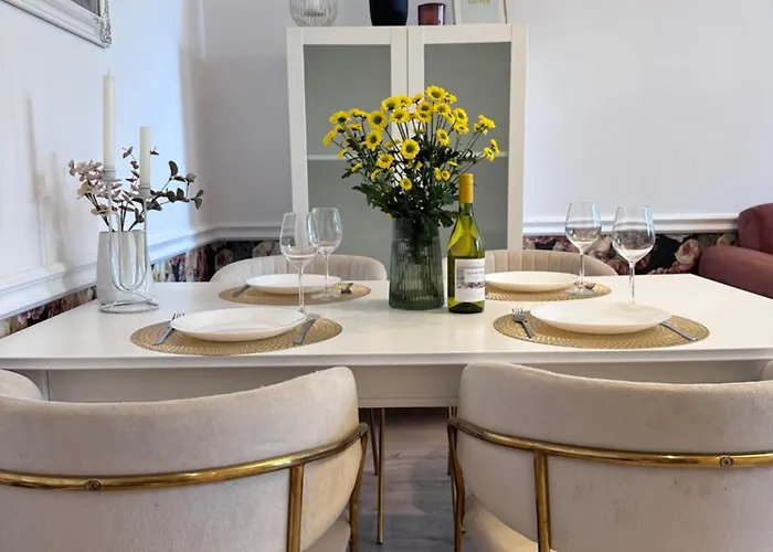 Daire Station 2-bedroom Çestohova